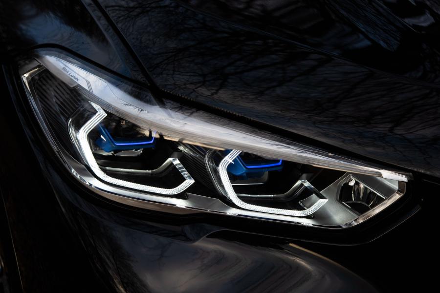 Детали экстерьера BMW X5 xDrive30d M Sport (G05) 2018 года  (UK) (фото 12 из 18)